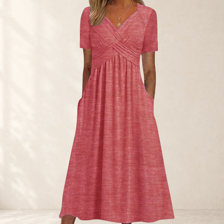 Yolanda - Flattering Dress