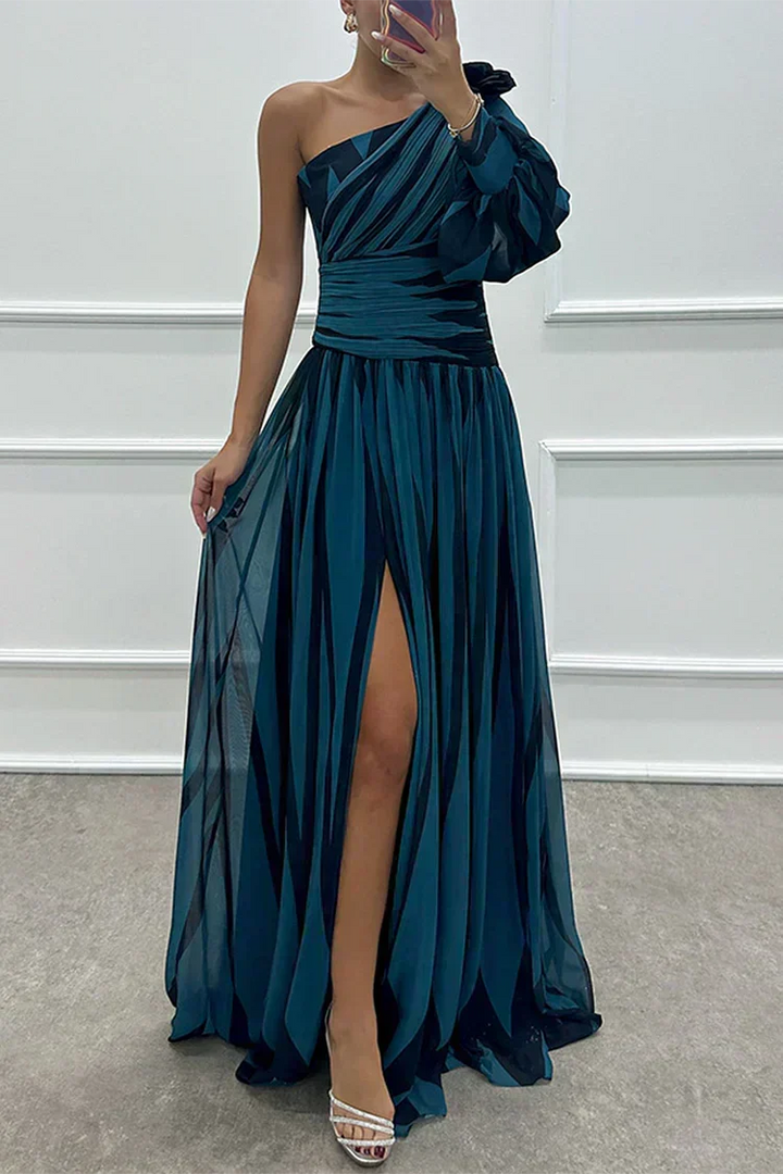 Violet &amp; Grace™ |Elegant Striped Maxi Dress with One Shoulder