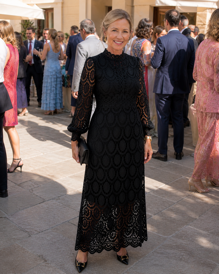 Violet &amp; Grace™ | Lace Midi Dress