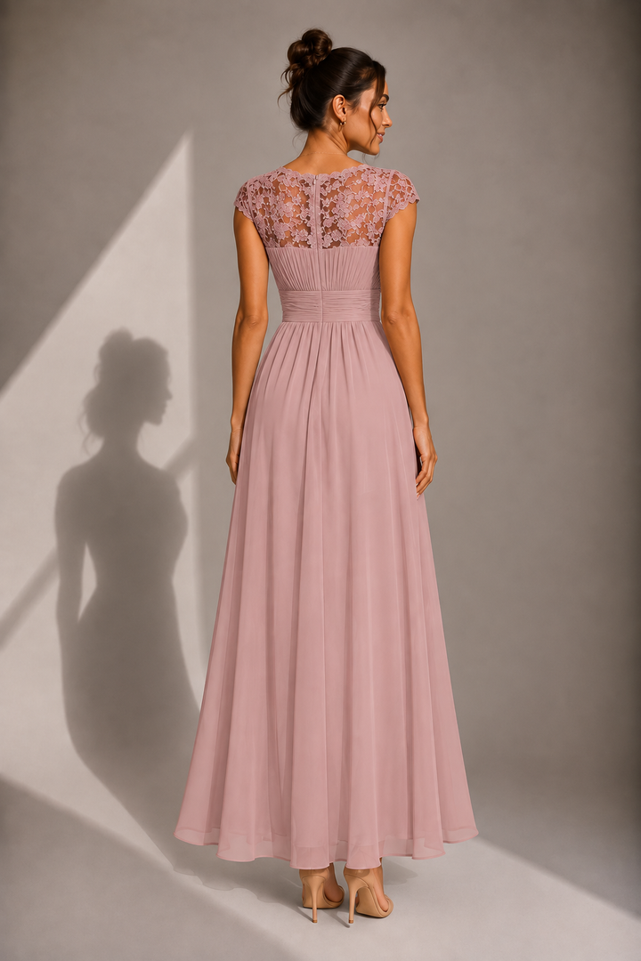 Justyna  | Elegant Maxi Dress