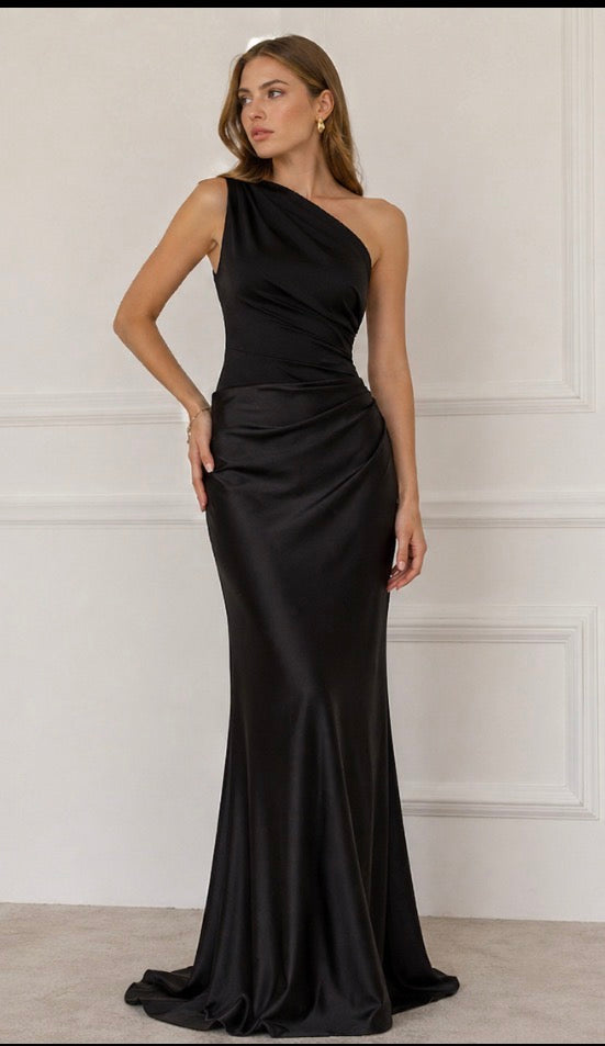 Violet &amp; Grace™ | Maxi Dress with a Guilt in Satin