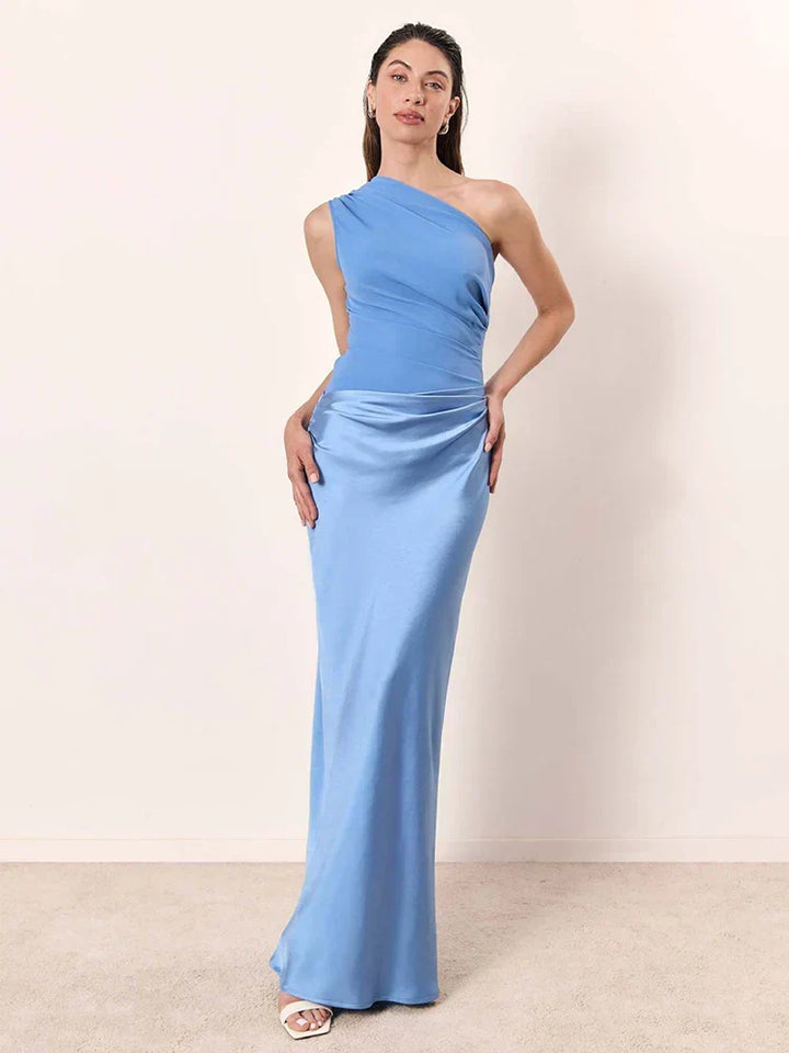 Violet &amp; Grace™ | Maxi Dress with a Guilt in Satin