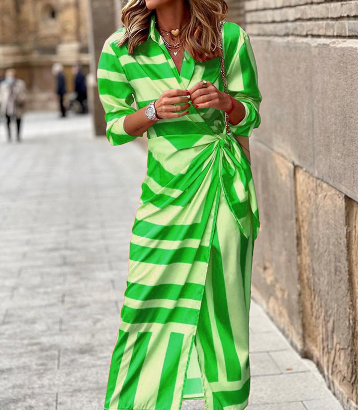 Violet &amp; Grace™| Printed Wrap Dress